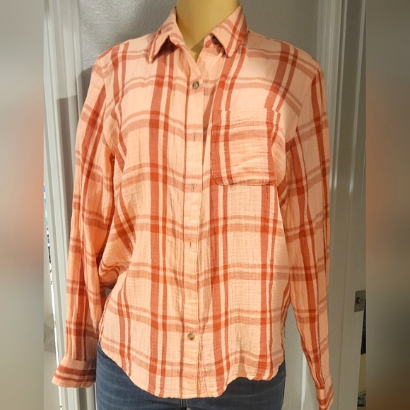 NWT womens Universal Thread orange plaid button up - Picture 1 of 4